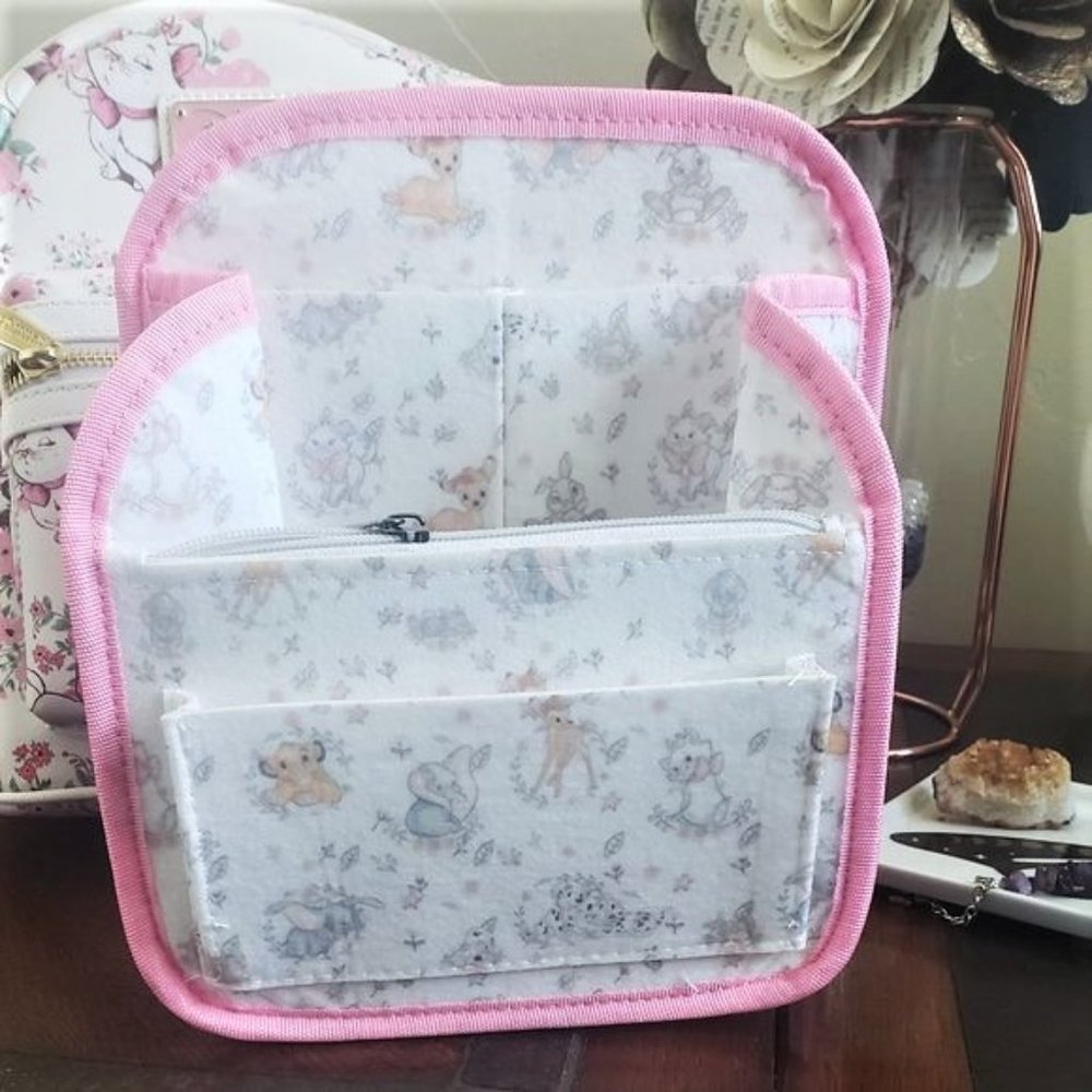 Loungefly Disney Backpack Organizer *Small flaw